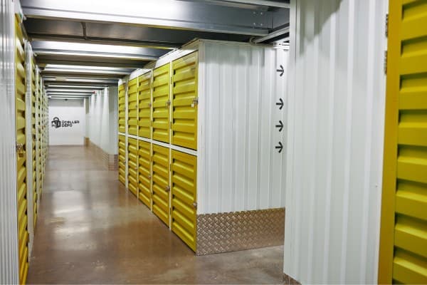 Bağcılar Eşya Depolama : ÜÇELLER DEPOLAMA